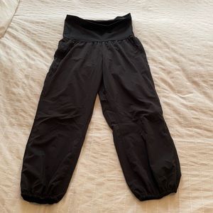Lululemon flowy black pants
